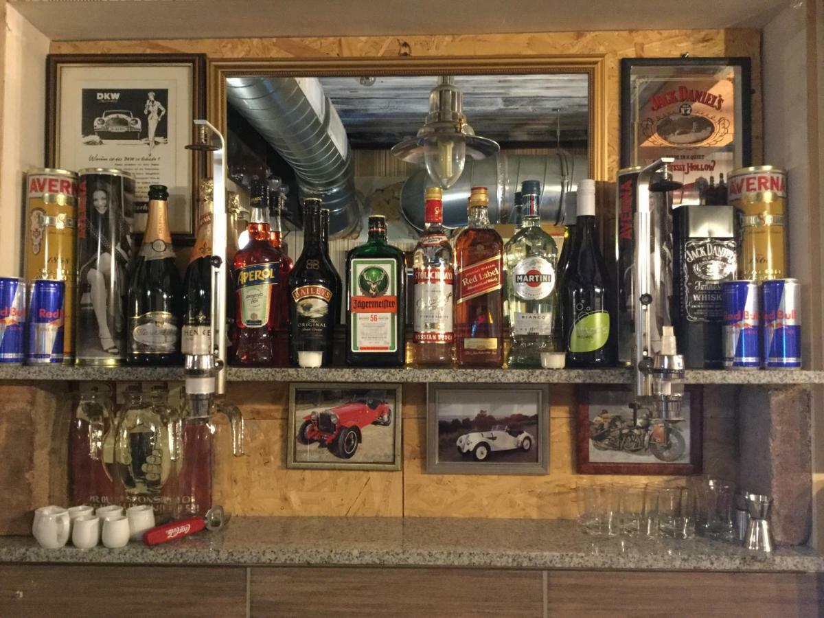 فيلدين ام ورثرسي Old'S Car Zimmer & Apartment Vermietung المظهر الخارجي الصورة