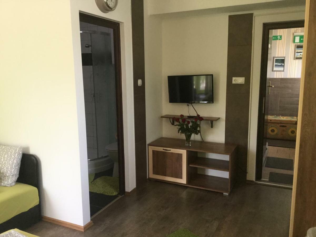 فيلدين ام ورثرسي Old'S Car Zimmer & Apartment Vermietung المظهر الخارجي الصورة